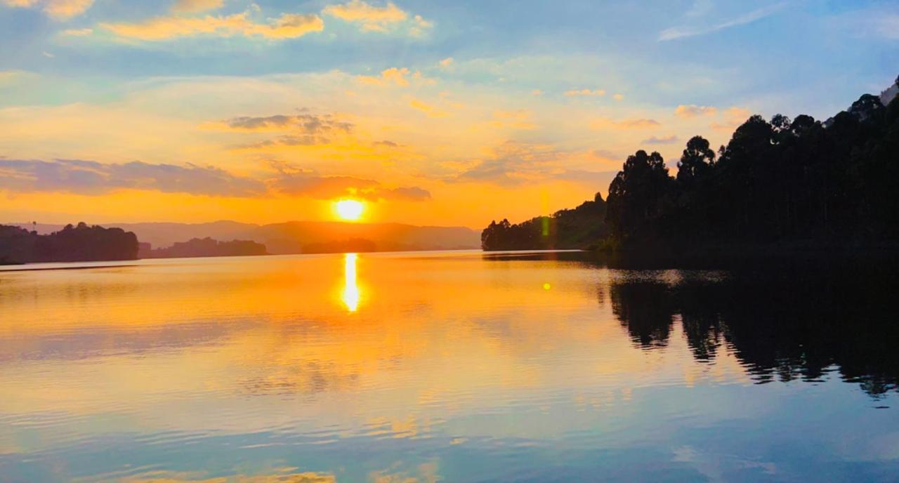 Lake Bunyonyi Rock Resort Kabale Ngoại thất bức ảnh