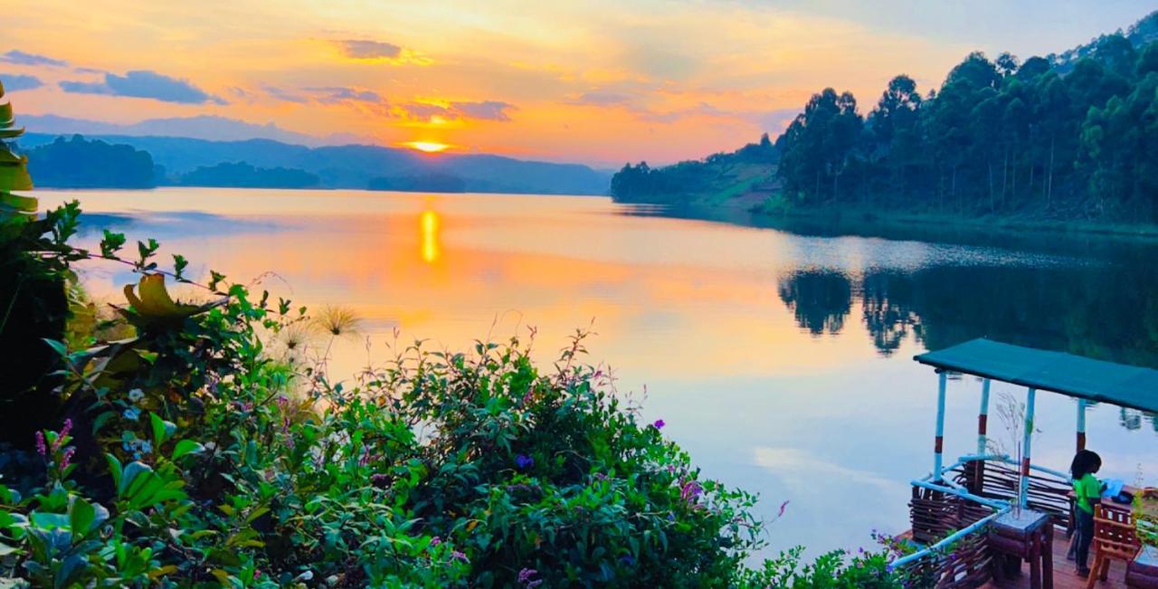 Lake Bunyonyi Rock Resort Kabale Ngoại thất bức ảnh