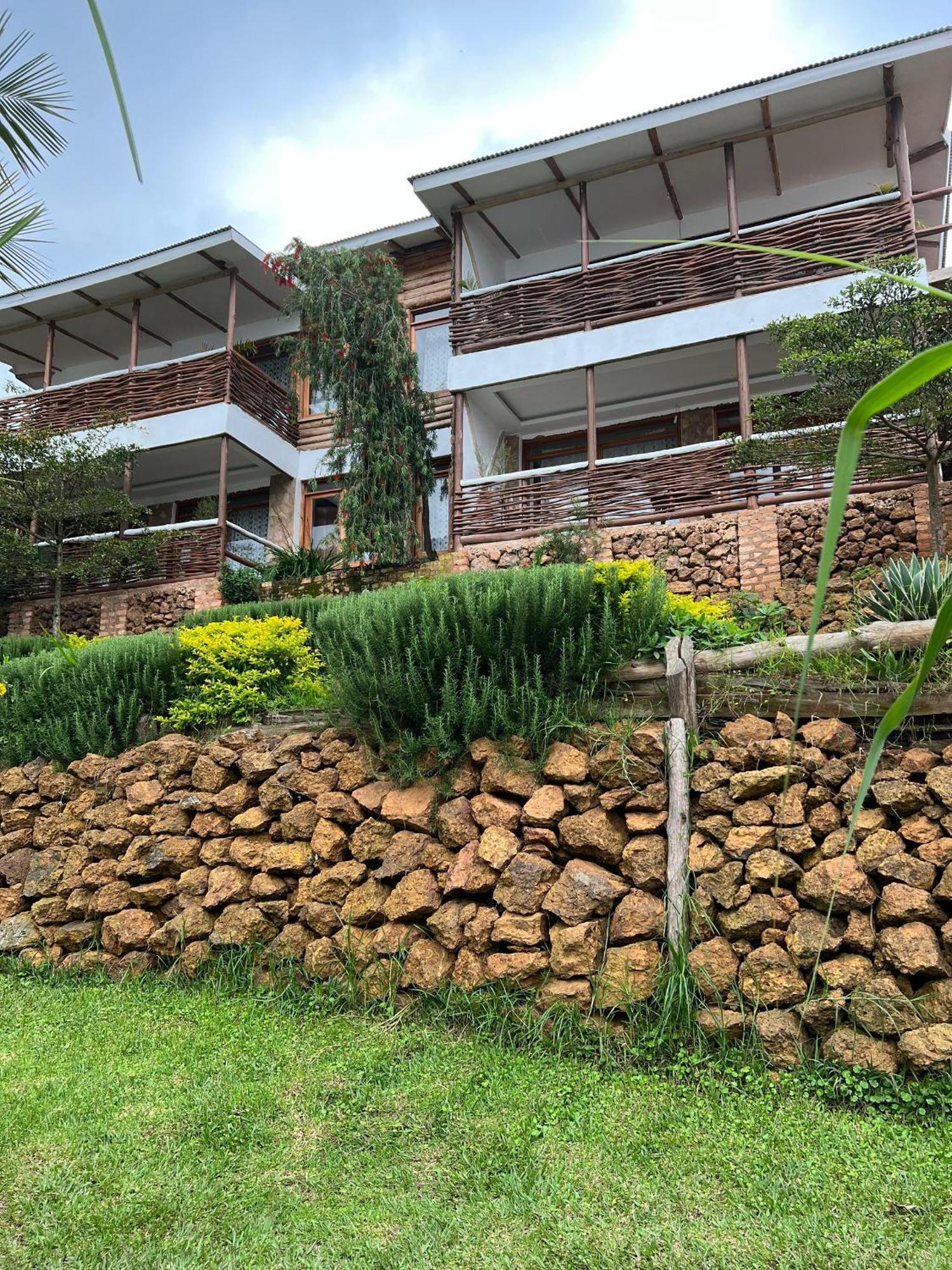 Lake Bunyonyi Rock Resort Kabale Ngoại thất bức ảnh