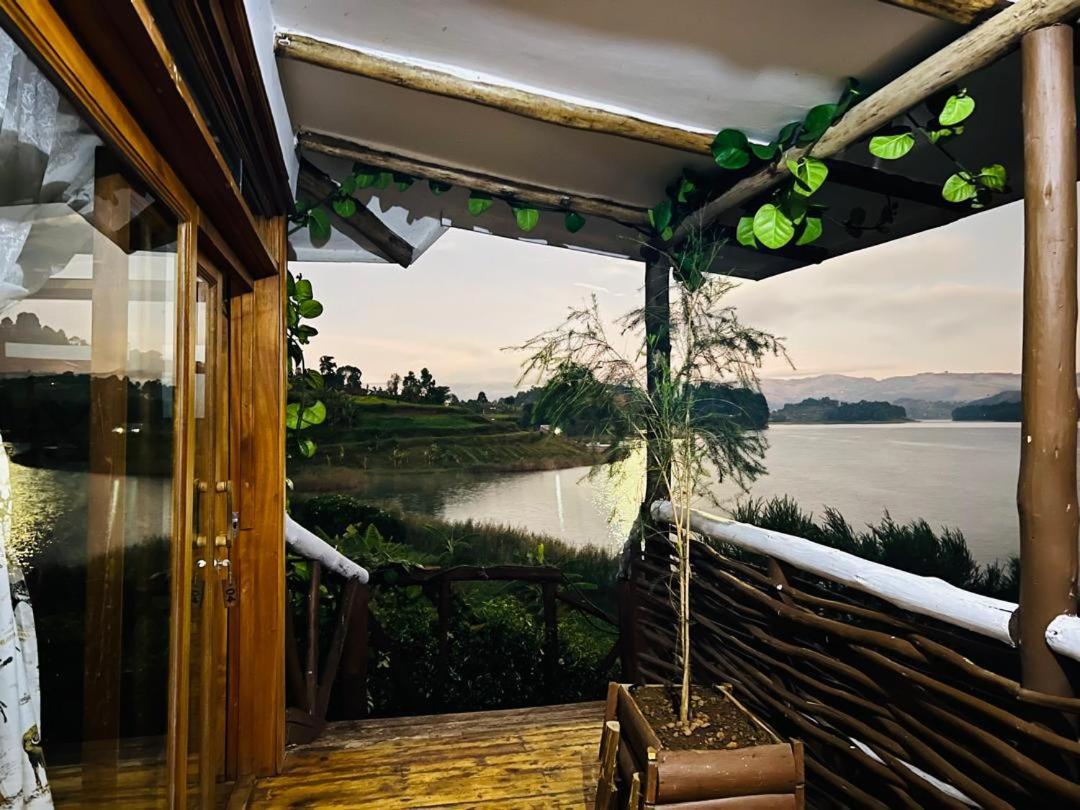 Lake Bunyonyi Rock Resort Kabale Ngoại thất bức ảnh